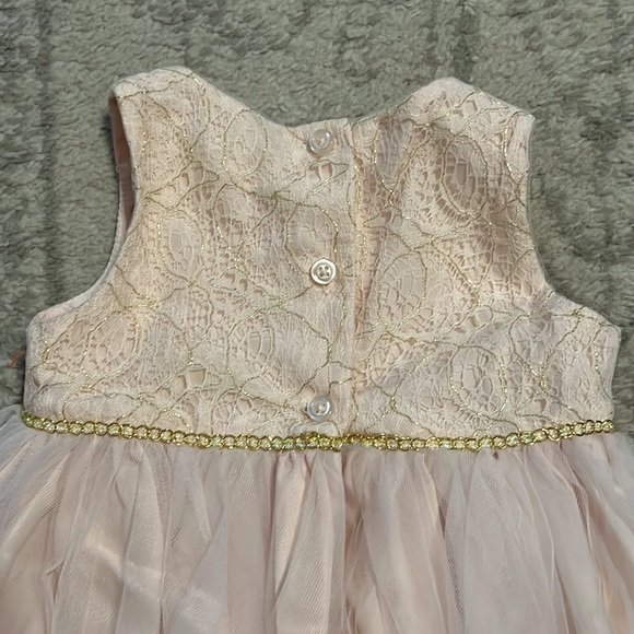 18 M Pink and Gold Dress - Picture 6 of 6